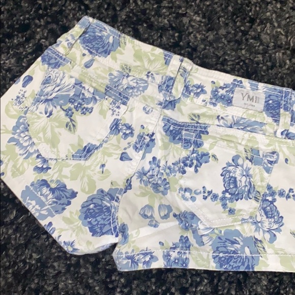 YMI green, blue, and white jean shorts - Picture 2 of 7